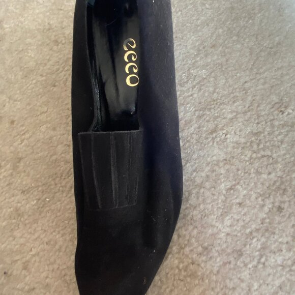 ECCO Chic suede pumps size 9.5 - Picture 4 of 8